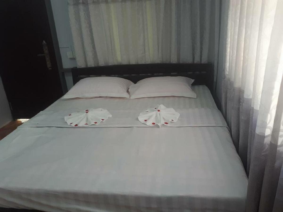 Breeze Guest House Maulmyine Zewnętrze zdjęcie