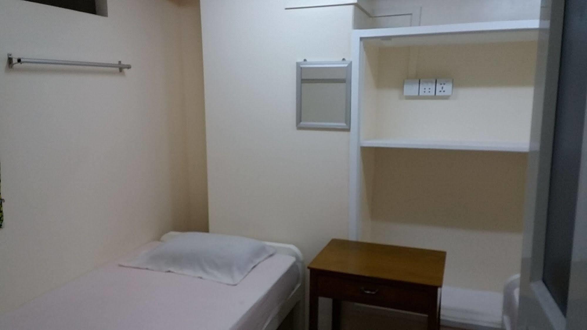Breeze Guest House Maulmyine Zewnętrze zdjęcie